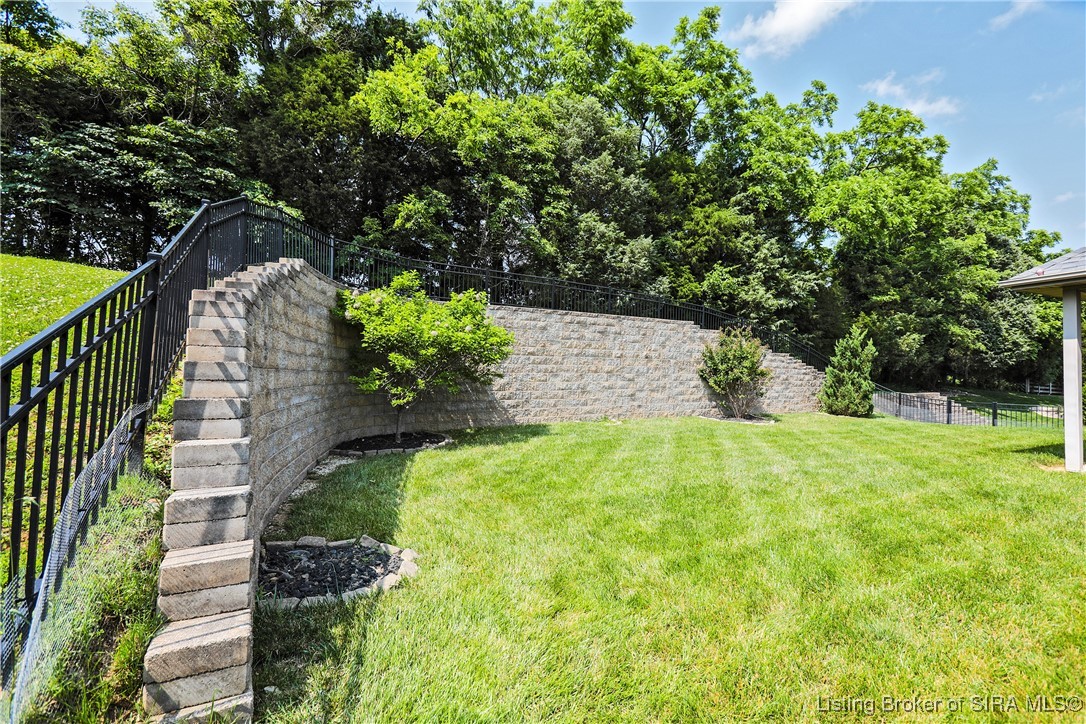 2004 Leanders Road Floyds Knobs, IN 47119 - Photo 47 of 50