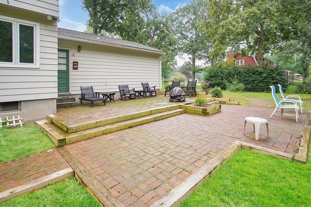 14 Ruth Drive Wilbraham, MA 01095 - Photo 29 of 32 Gallery Image 29