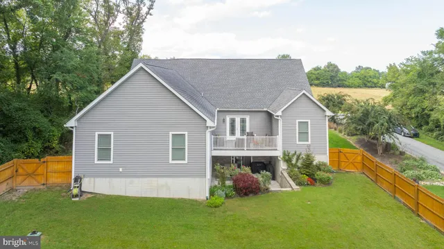 $695,000 | 201 Lavinia Street, Milton, DE 19968