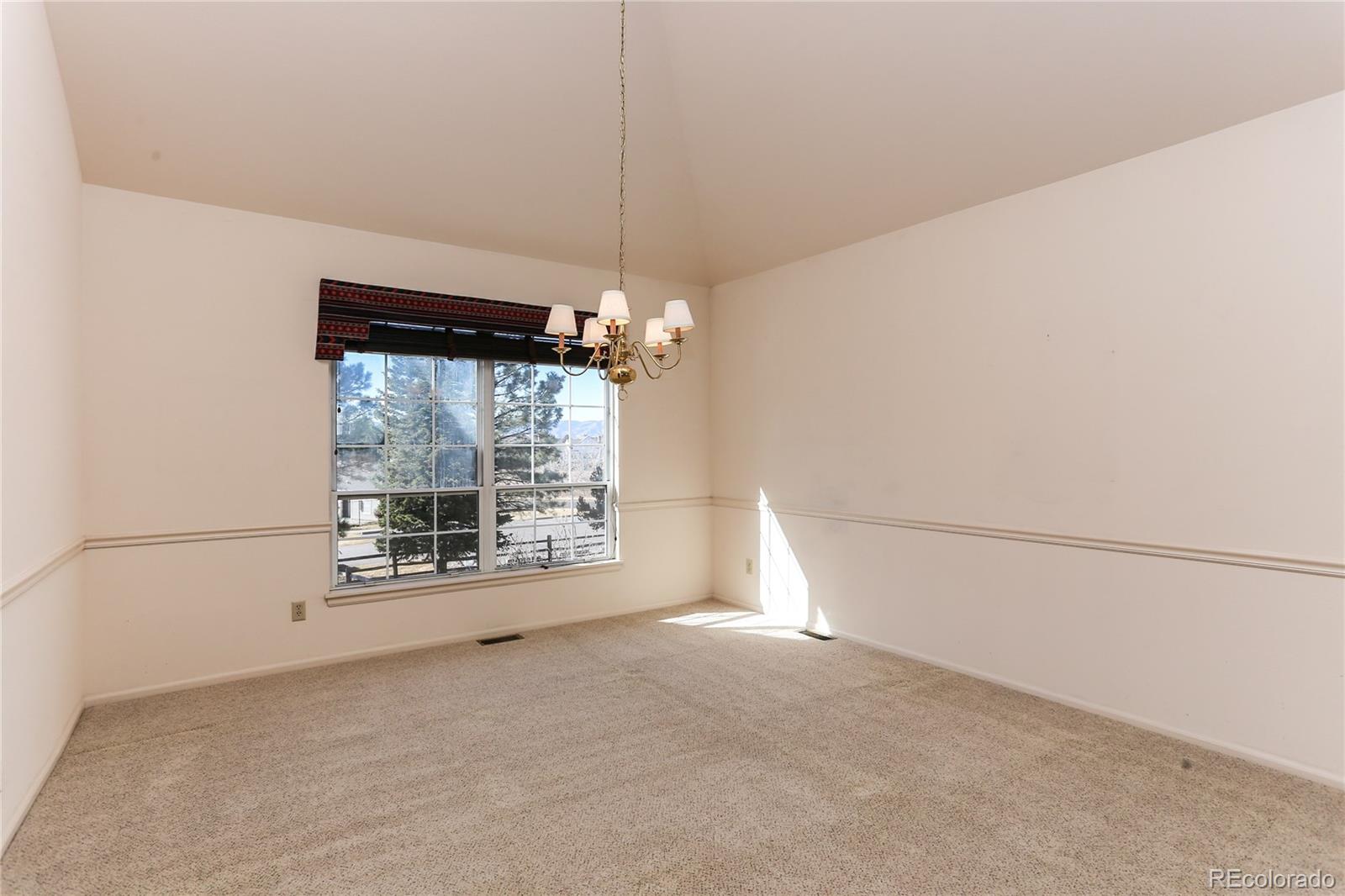 1760 Thistle Ridge Road Highlands Ranch, CO 80126 - Photo 27 of 35