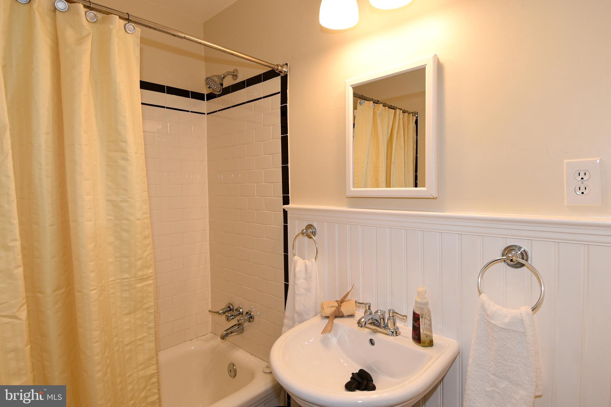 319 Waterford Road Silver Spring, MD 20901 - Photo 28 of 46 UPSTAIRS BATHROOM