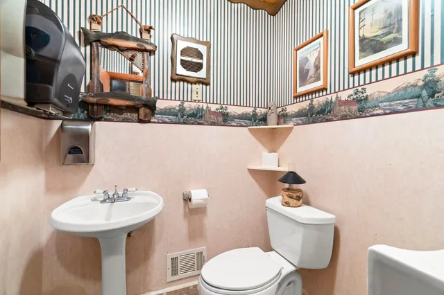 $849,900 | 9724 North County Highway East, Hayward, WI 54843