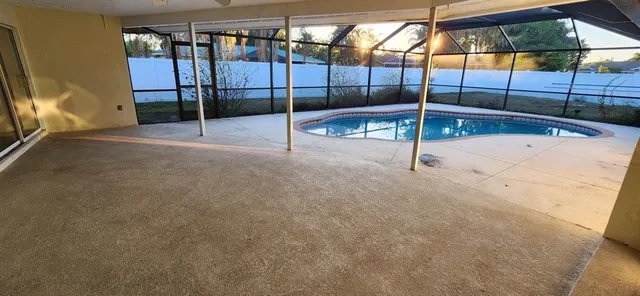 $2,500 | 5124 Palm Aire Drive, Sarasota, FL 34243