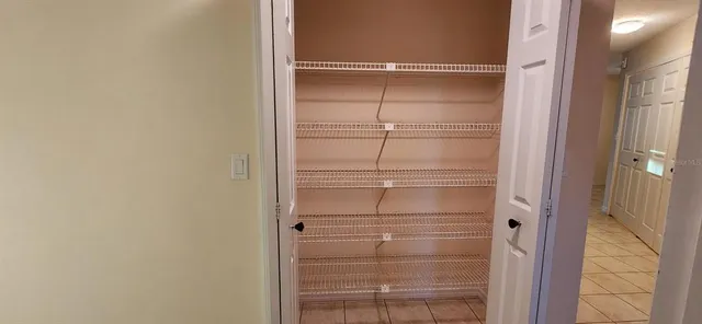 $2,500 | 5124 Palm Aire Drive, Sarasota, FL 34243