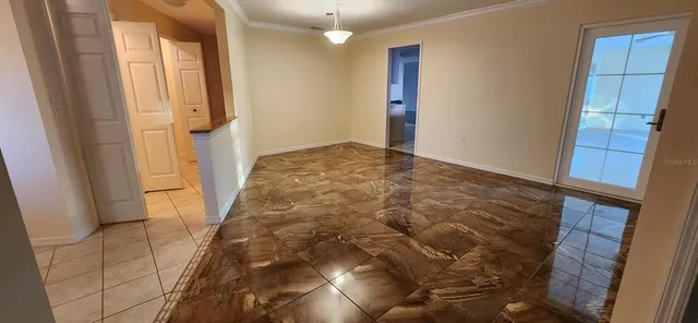 $2,500 | 5124 Palm Aire Drive, Sarasota, FL 34243