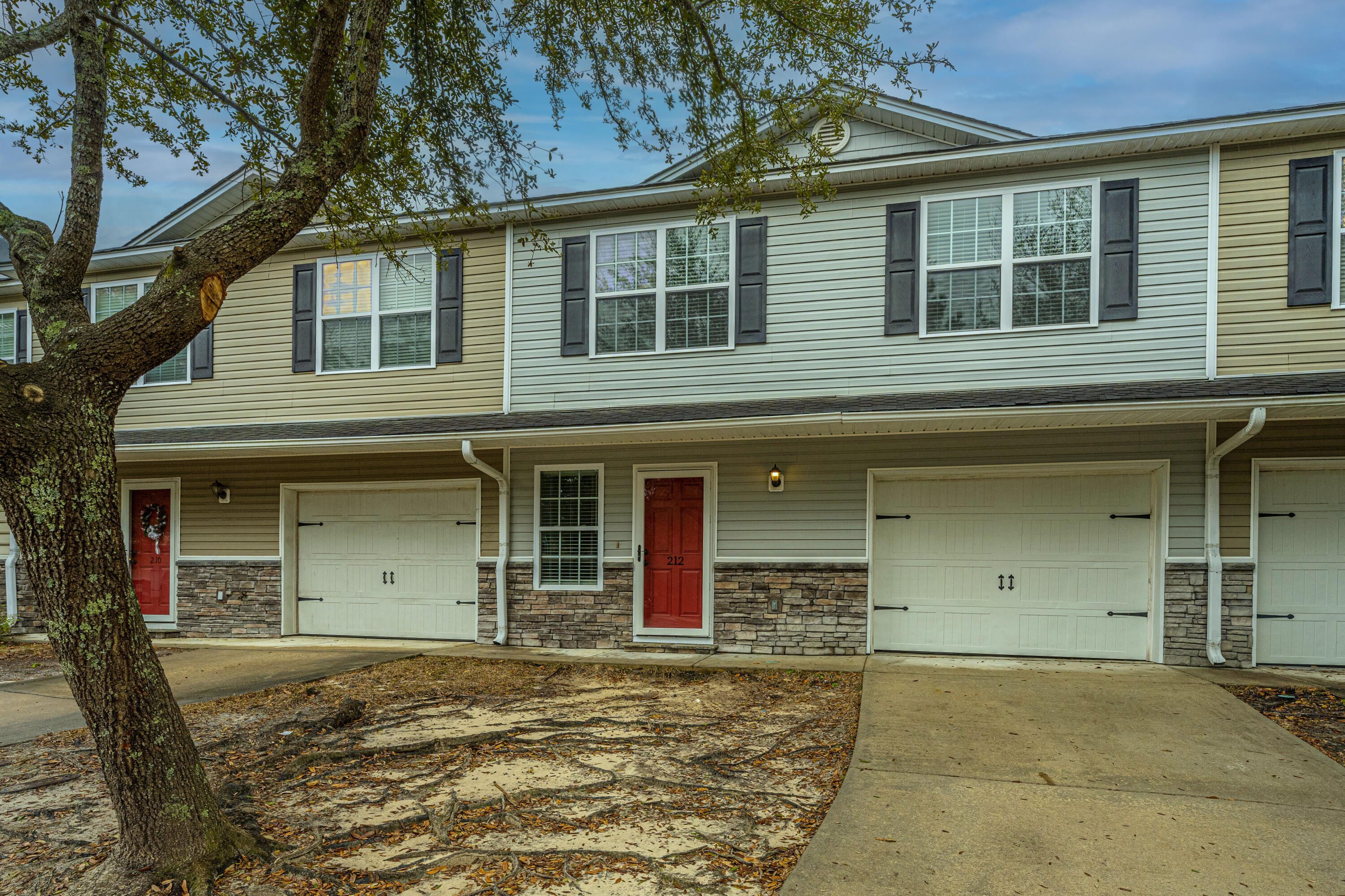 212 Tyner Trail Summerville, SC 29486 - Photo 1 of 39 212TynerTrail01