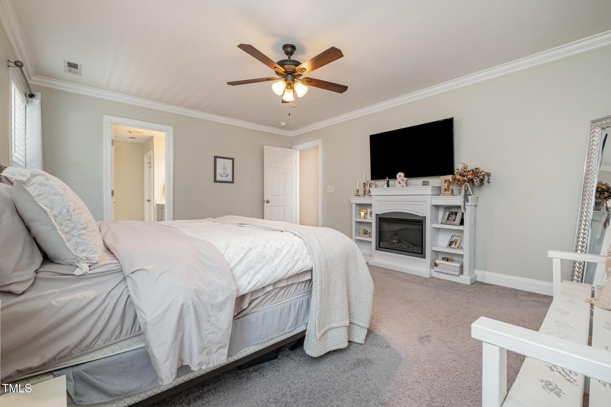 3153 Suncrest Village Lane Raleigh, NC 27616 - Photo 19 of 33 018_file_584