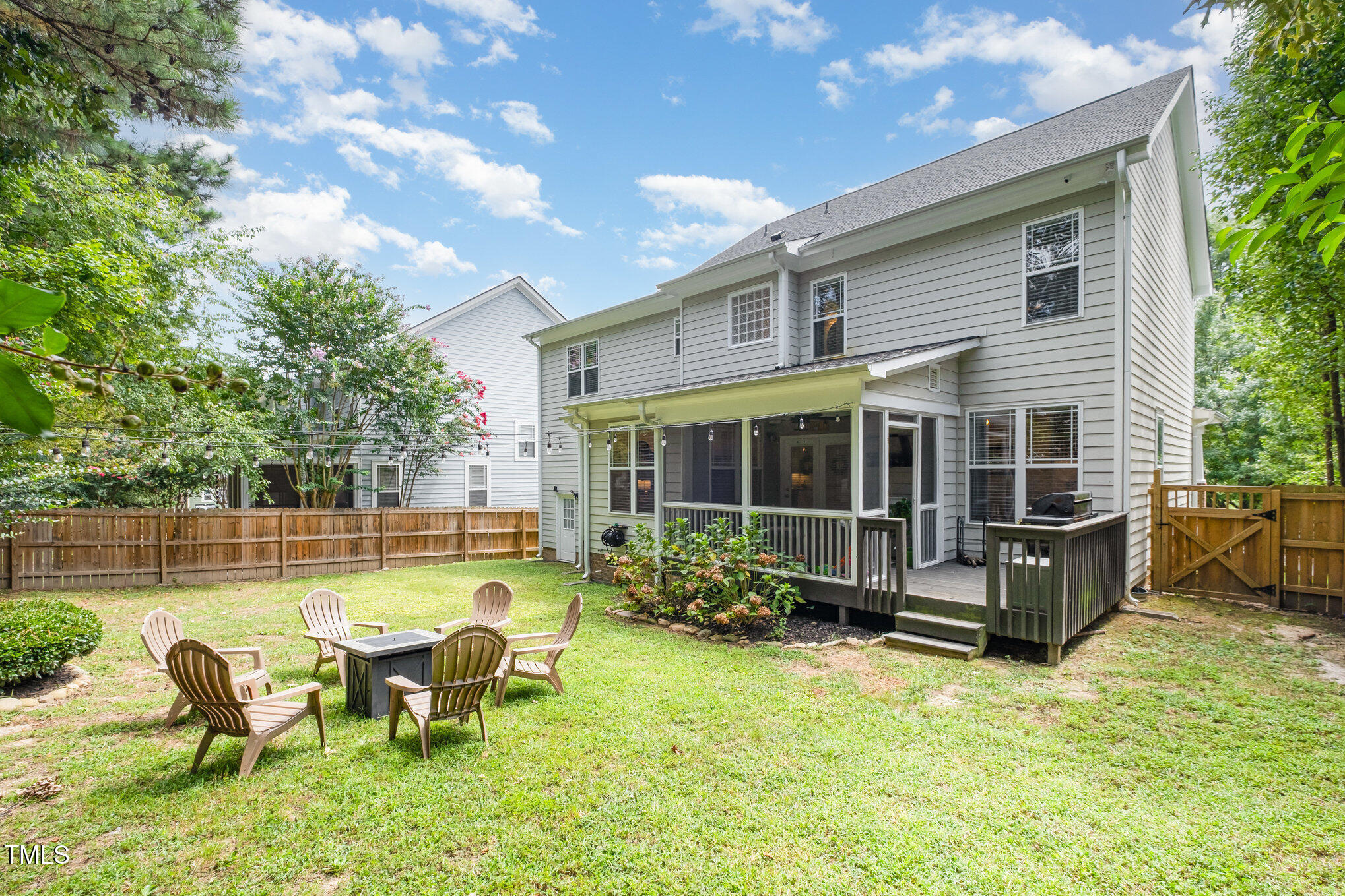 3153 Suncrest Village Lane Raleigh, NC 27616 - Photo 27 of 33 026_file_989
