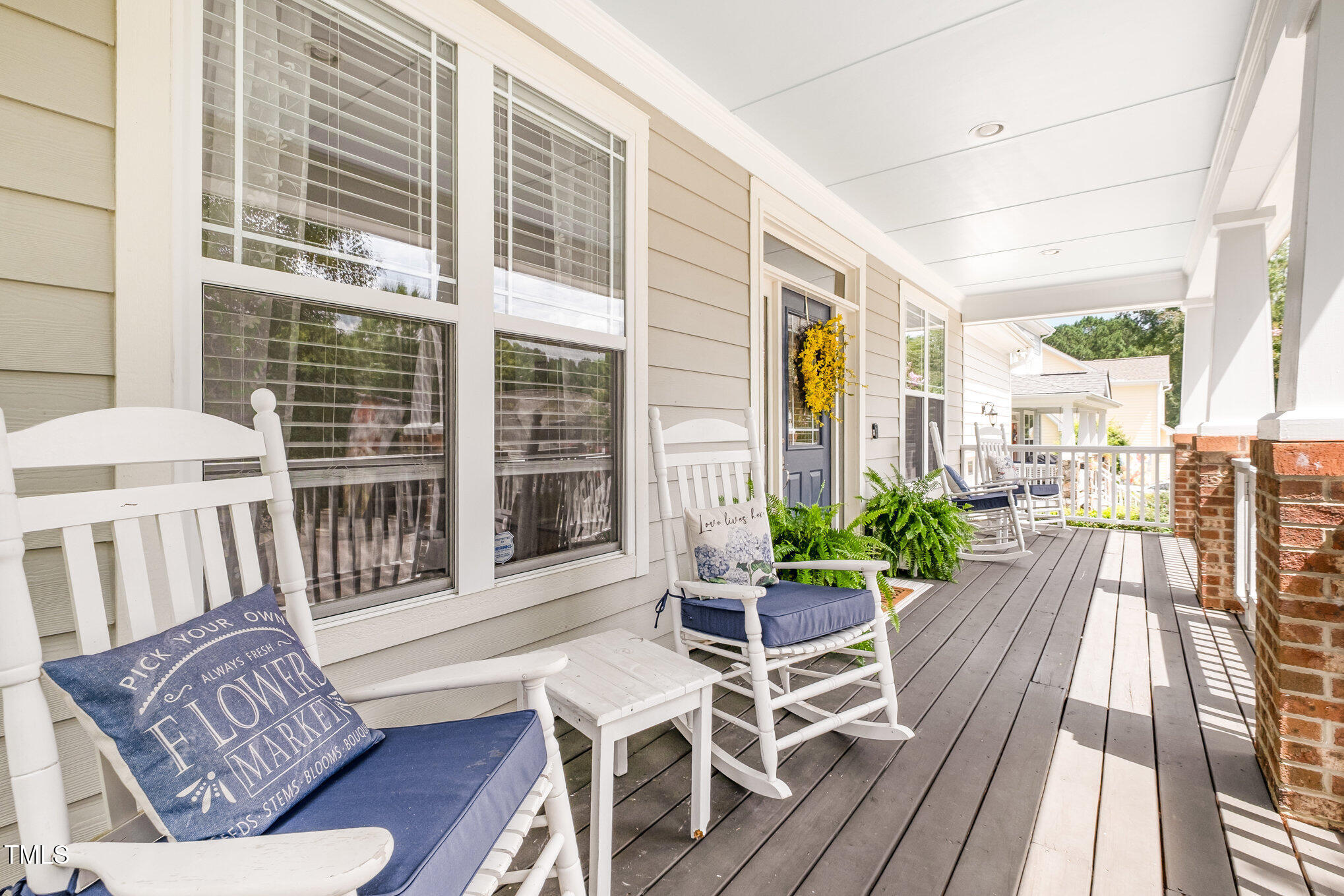 3153 Suncrest Village Lane Raleigh, NC 27616 - Photo 2 of 33 003_file_94