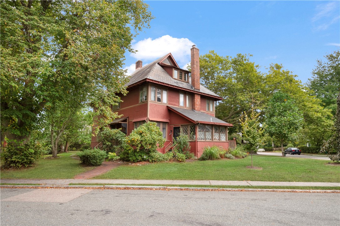 48 Everett Street, Unit E Newport, RI 02840 - Photo 31 of 31