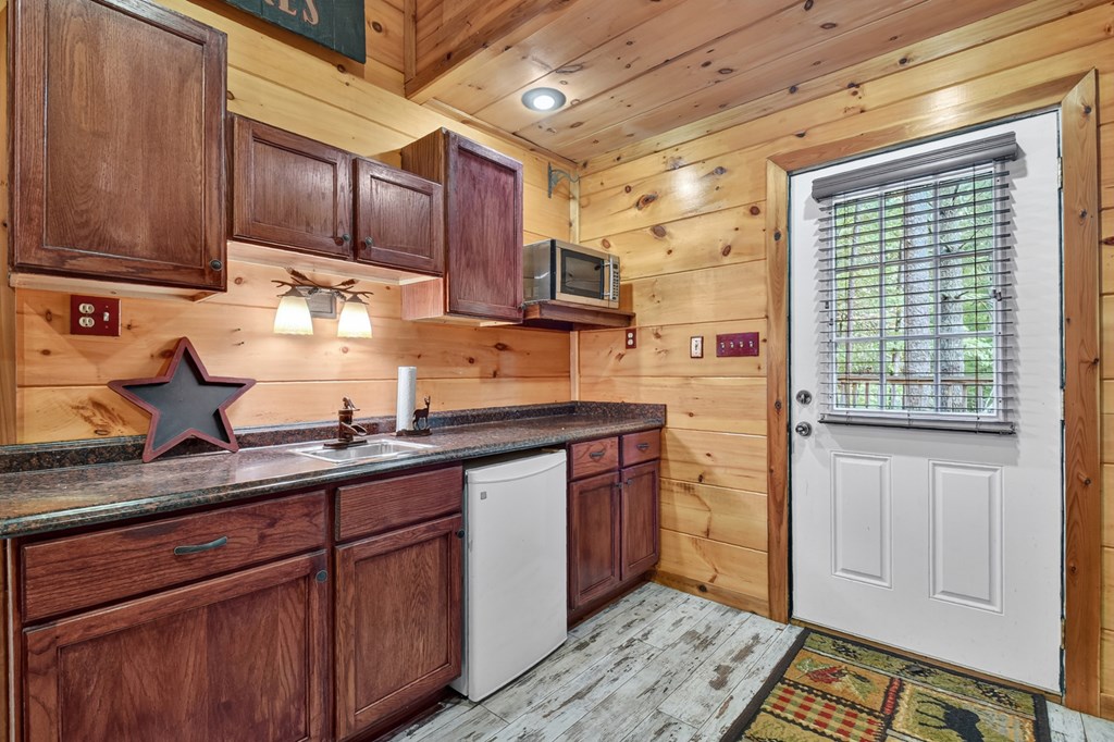 422 Timber Ridge Road South Blairsville, GA 30512 - Photo 17 of 26 Gallery Image 17