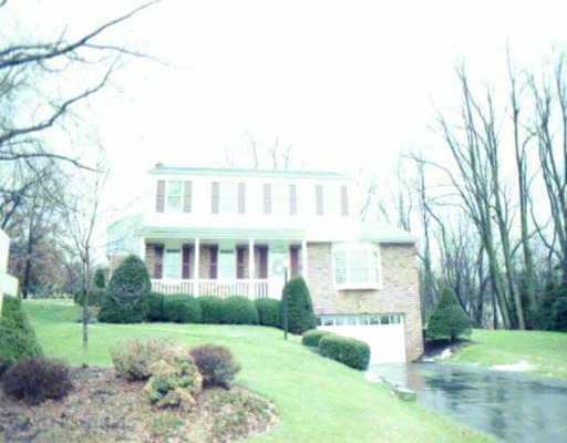 2359 Harrow Road Upper St. Clair, PA 15241 - Photo 1 of 1 Gallery Image 1