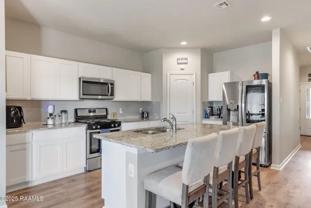 $239,000 | 124 Augustin Drive, Maurice, LA 70555