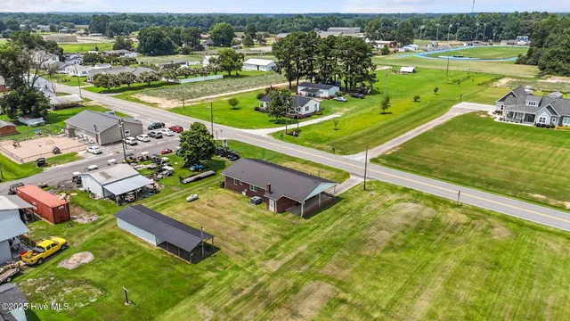 $192,000 | 2705 John Green Smith Road, Deep Run, NC 28525