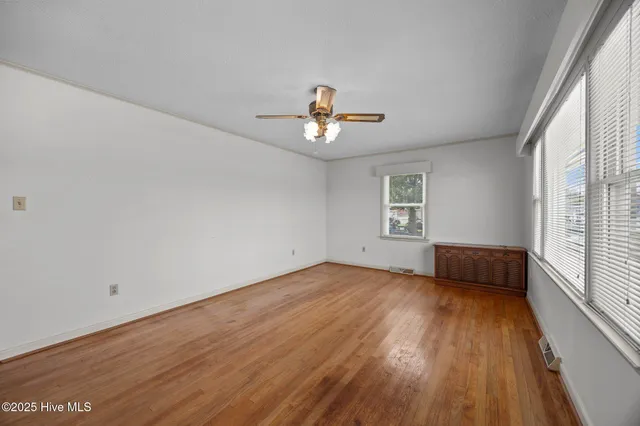 $192,000 | 2705 John Green Smith Road, Deep Run, NC 28525