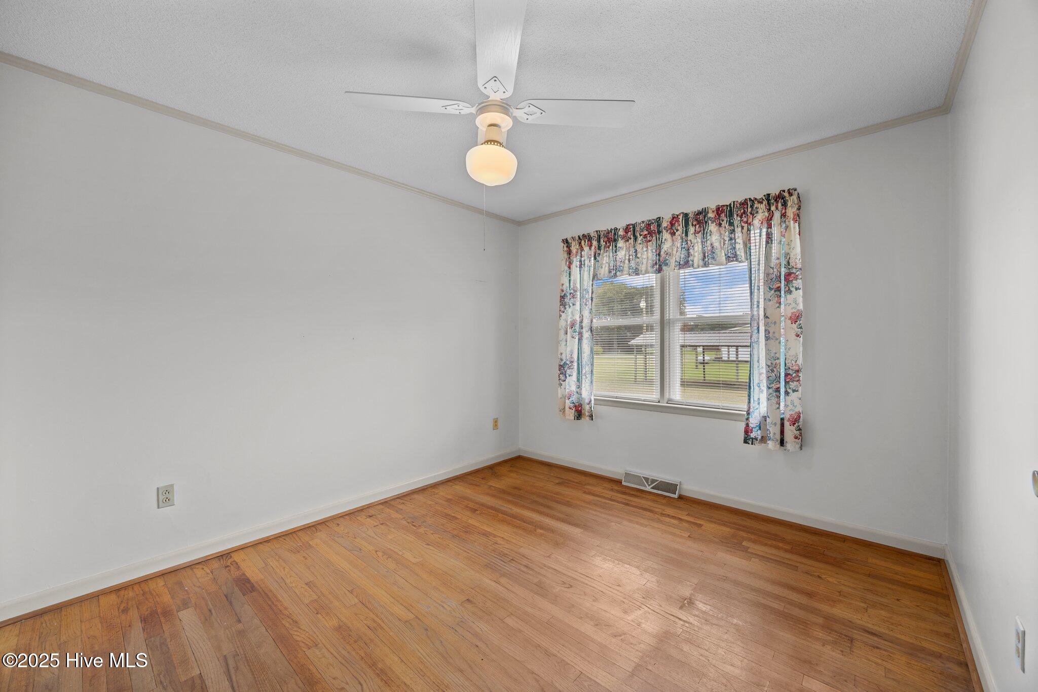 2705 John Green Smith Road Deep Run, NC 28525 - Photo 29 of 53 29-web-or-mls-IMG_5499