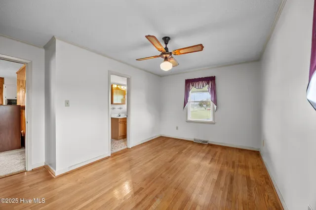 $192,000 | 2705 John Green Smith Road, Deep Run, NC 28525