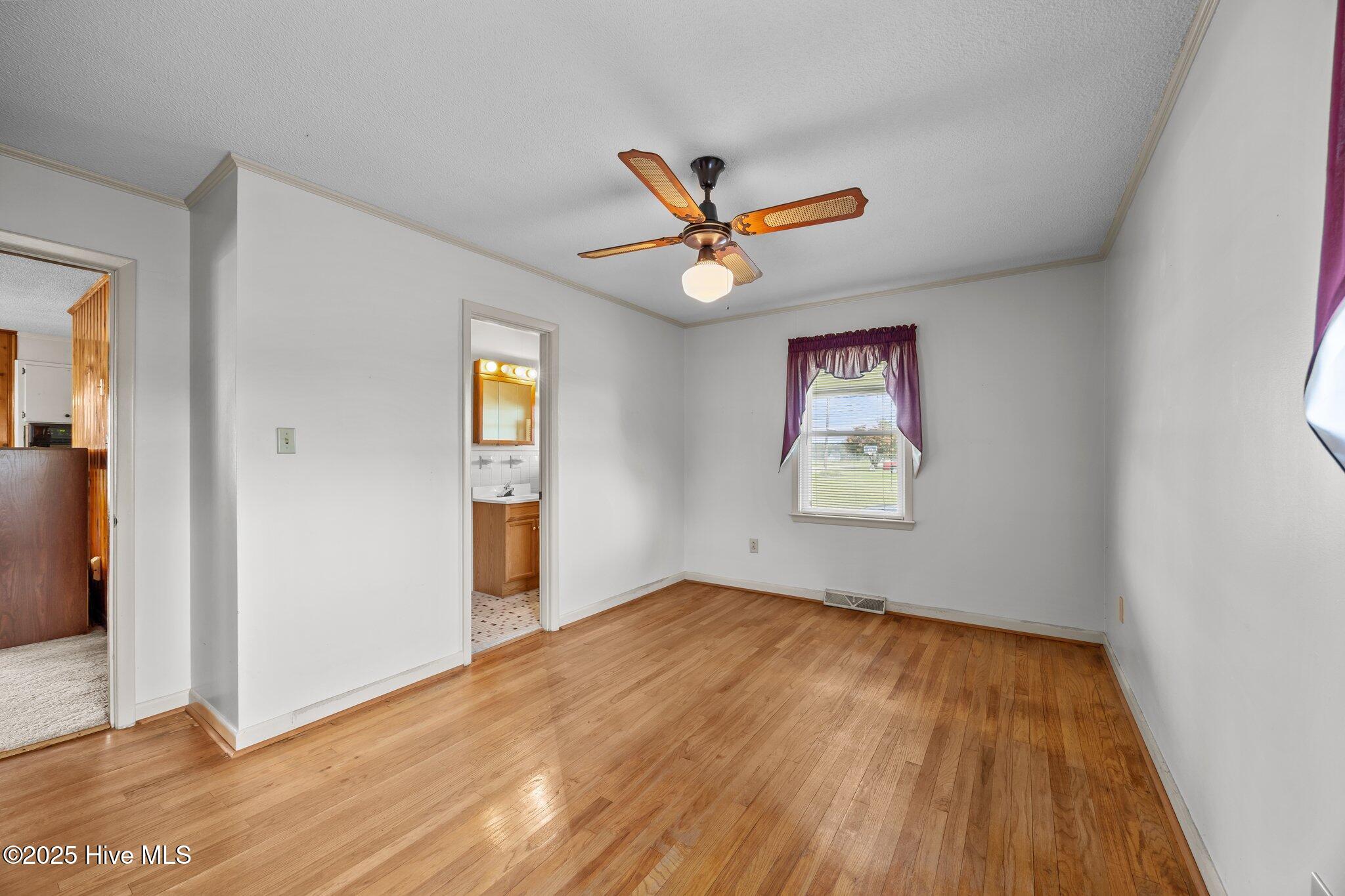 2705 John Green Smith Road Deep Run, NC 28525 - Photo 41 of 53 41-web-or-mls-IMG_5538