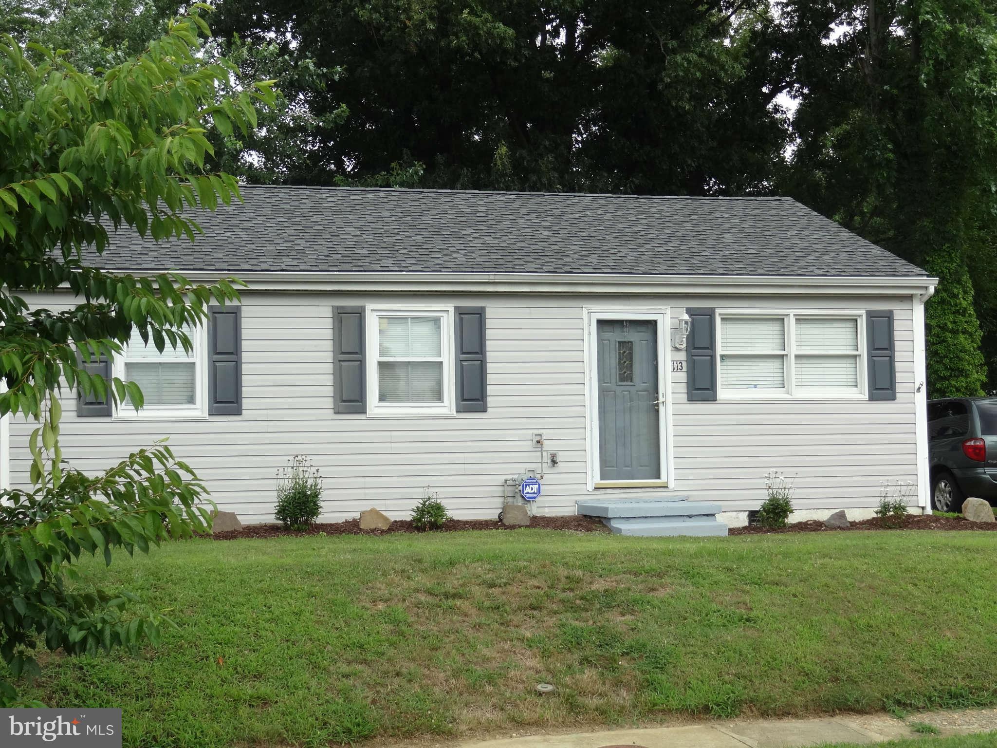 113 Roselawn Road Annapolis, MD 21403 - Photo 2 of 28 Exterior Front