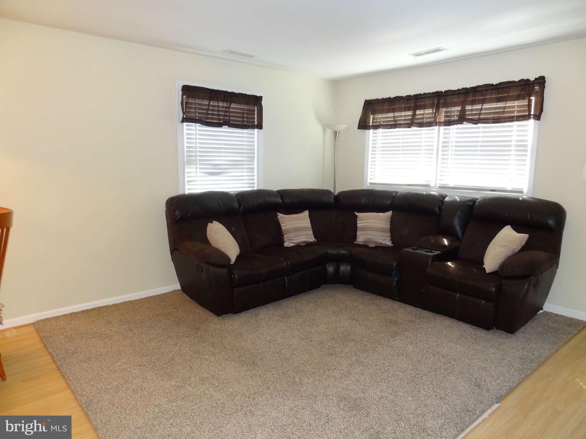 113 Roselawn Road Annapolis, MD 21403 - Photo 15 of 28 Interior General
