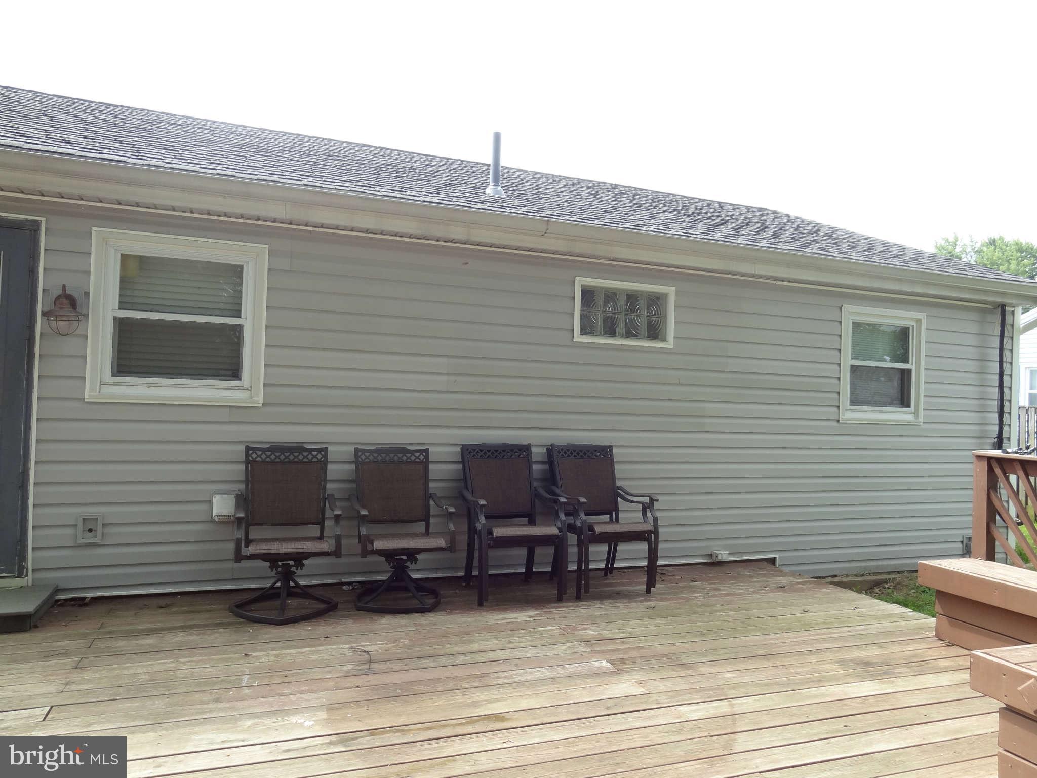 113 Roselawn Road Annapolis, MD 21403 - Photo 3 of 28 Exterior Rear