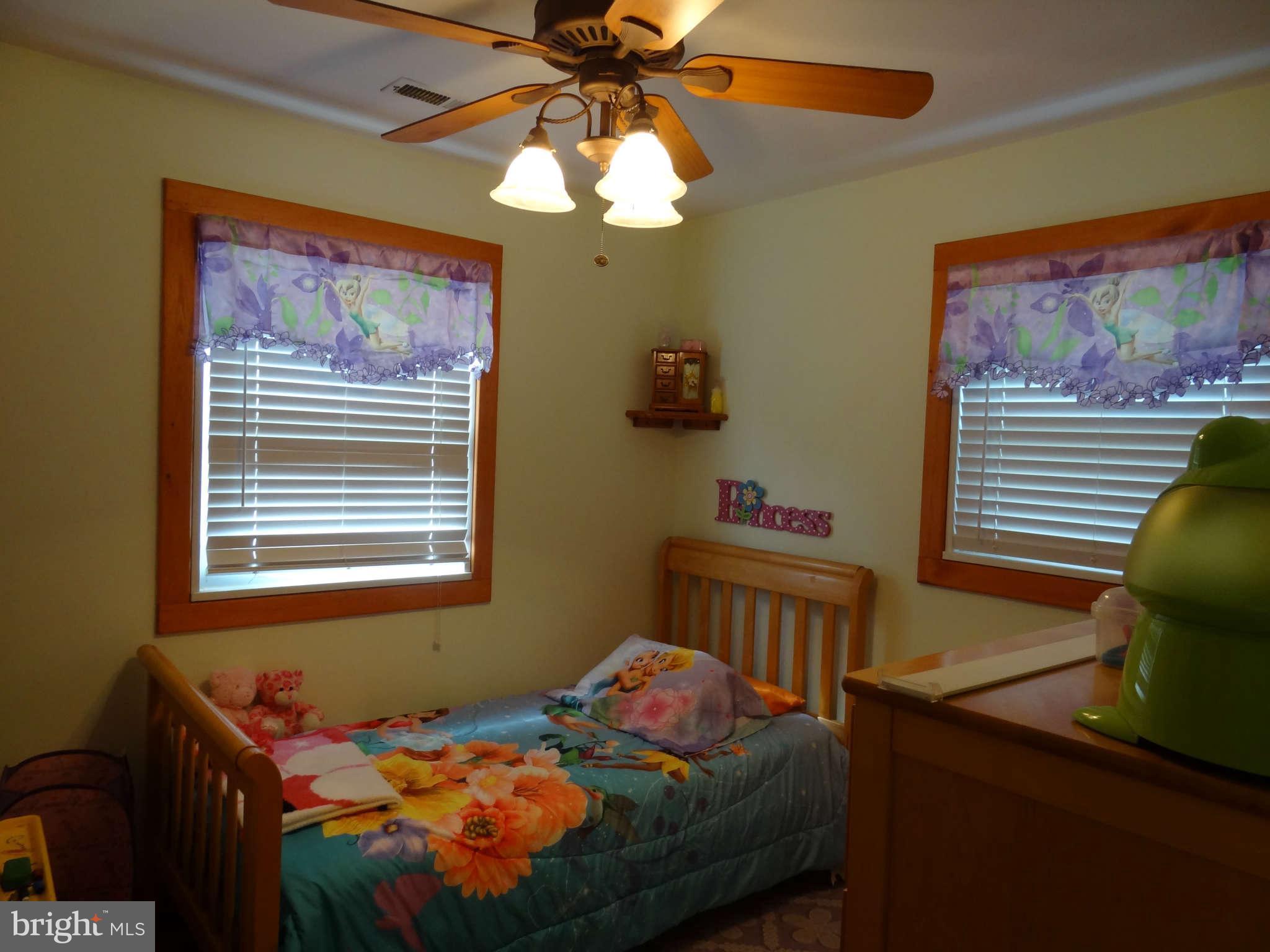 113 Roselawn Road Annapolis, MD 21403 - Photo 24 of 28 Bedroom