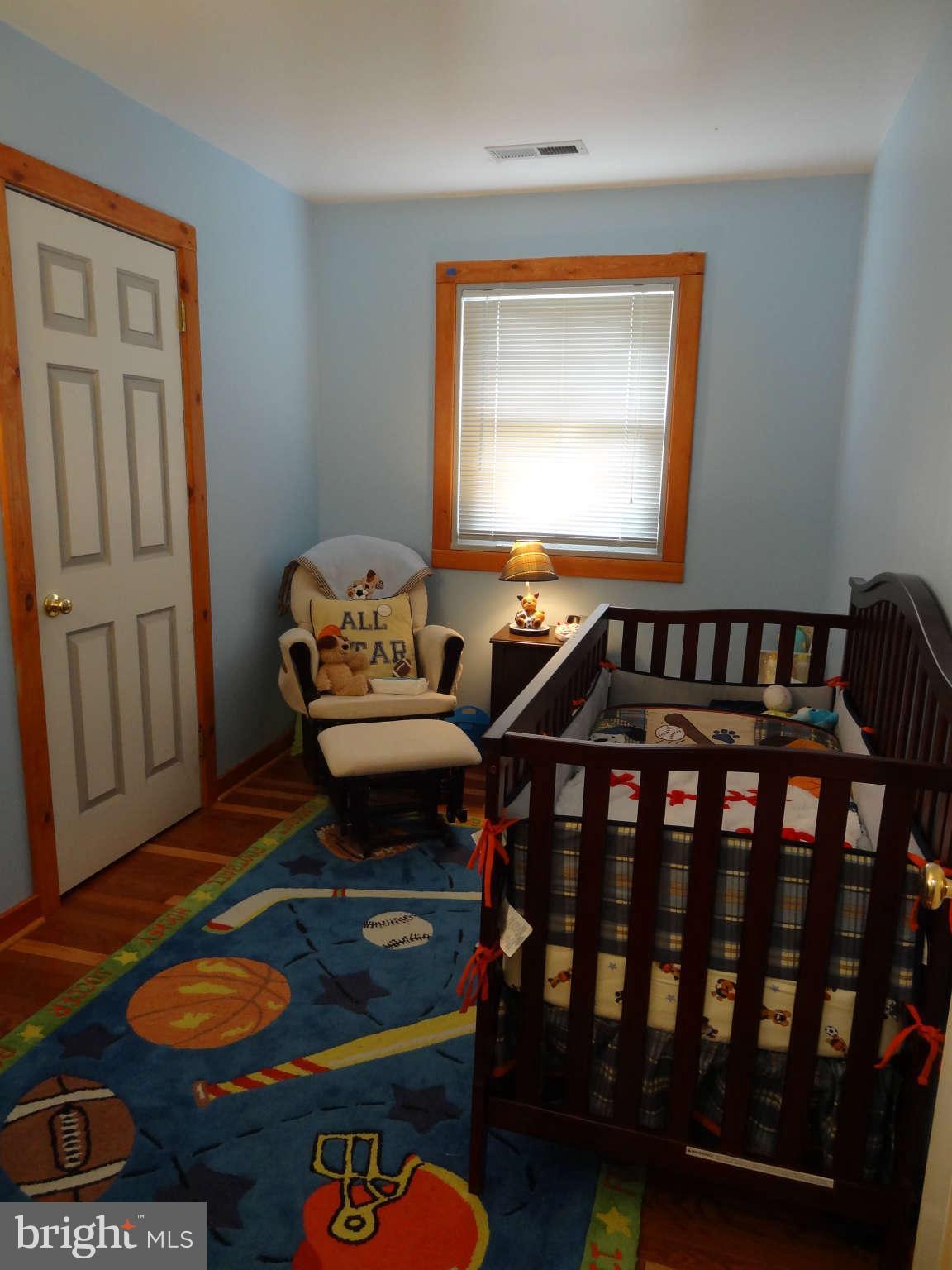 113 Roselawn Road Annapolis, MD 21403 - Photo 25 of 28 Bedroom