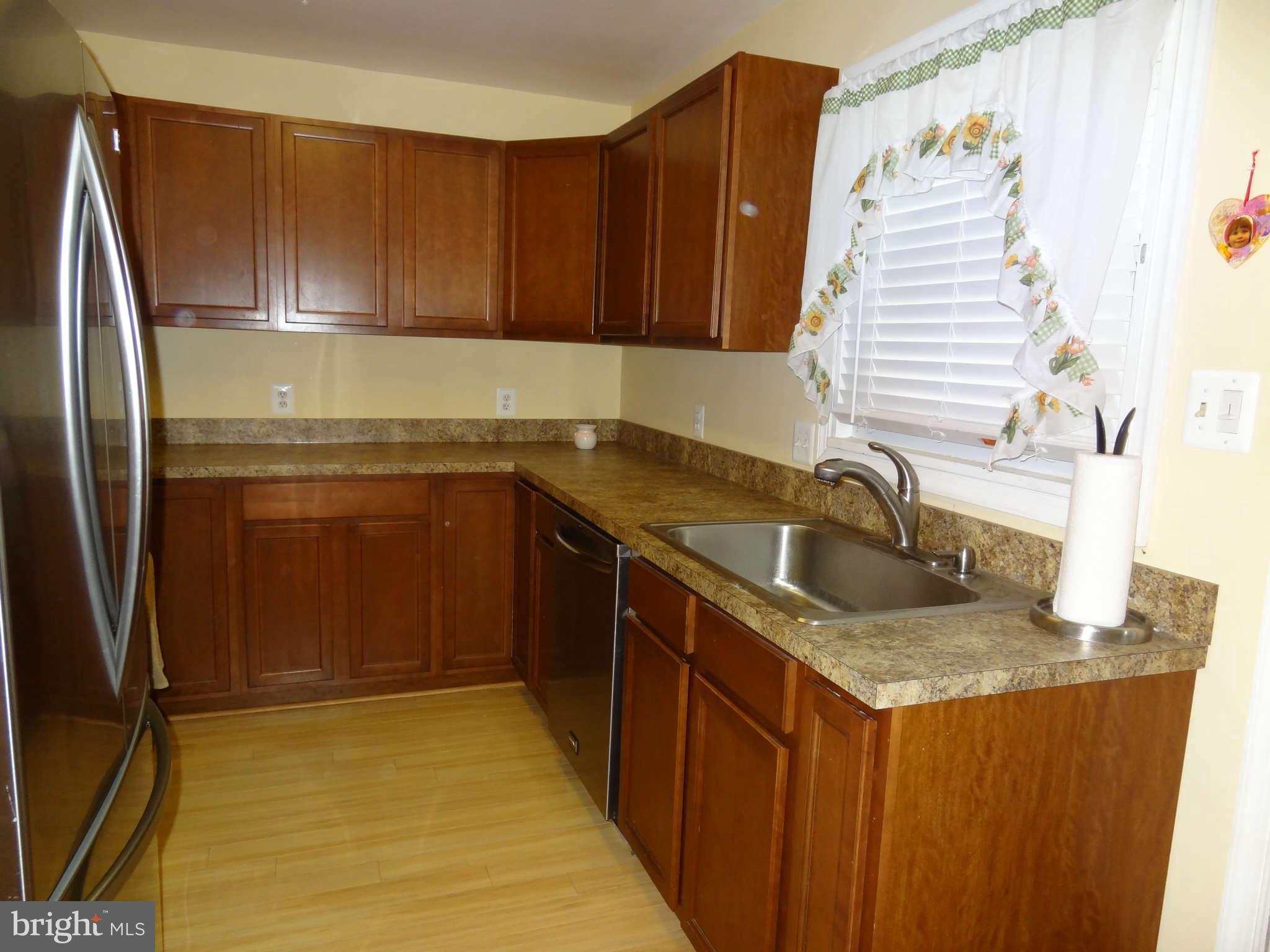 113 Roselawn Road Annapolis, MD 21403 - Photo 9 of 28 Kitchen