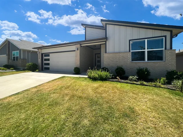 $2,295 | 4609 Tully Drive, Pflugerville, TX 78660