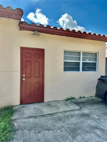 $1,500 | 624 Westward Drive, Miami Springs, FL 33166