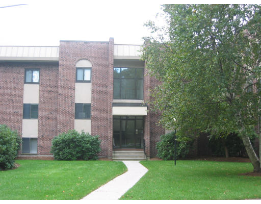 49-4 Angleside Road, Unit 494 Waltham, MA 02453 - Photo 1 of 1 Gallery Image 1
