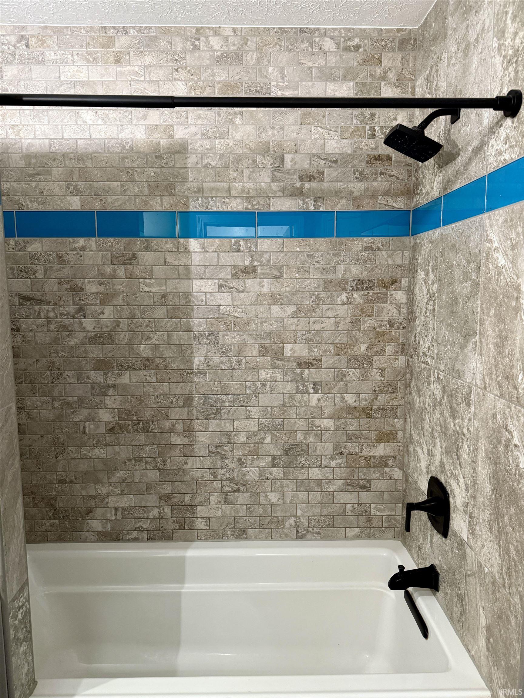 1756 Chickory Lane Rochester, IN 46975 - Photo 16 of 36