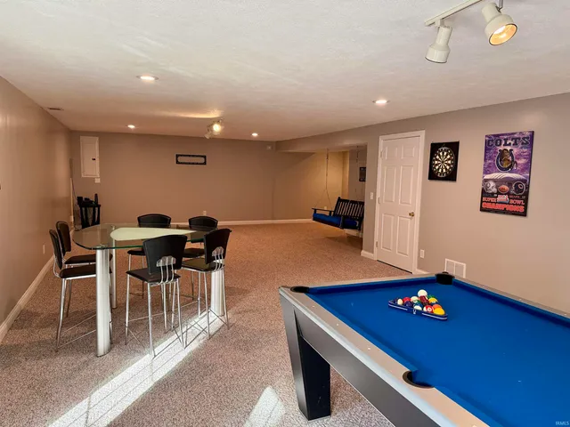 $425,000 | 1756 Chickory Lane, Rochester, IN 46975