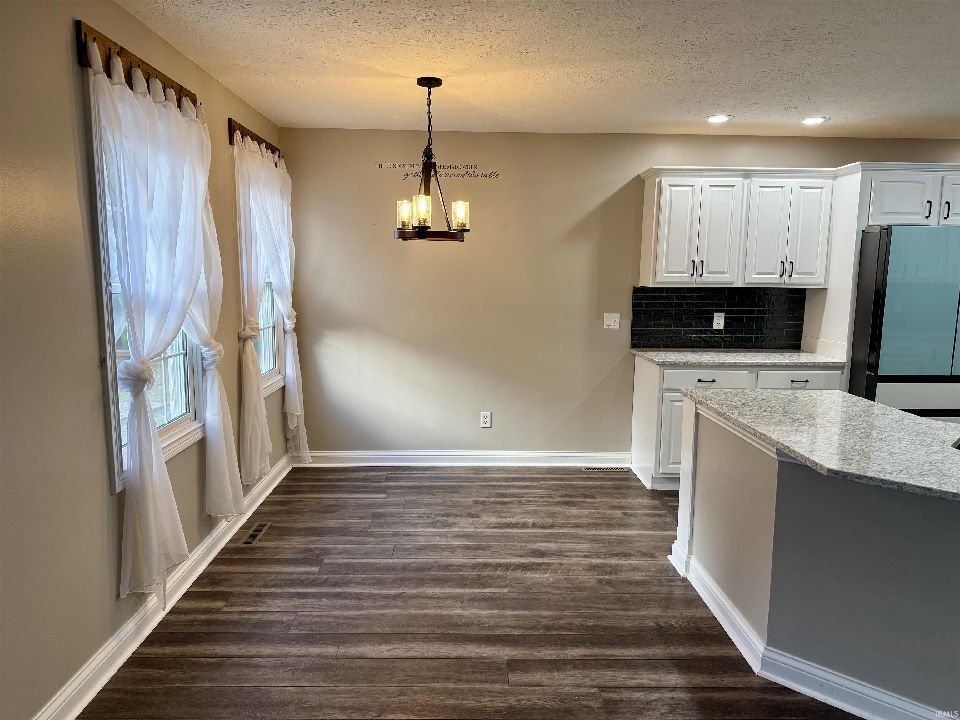 1756 Chickory Lane Rochester, IN 46975 - Photo 8 of 36