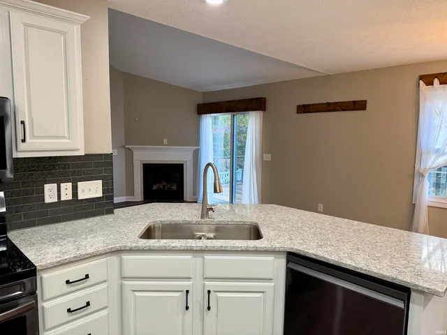 $425,000 | 1756 Chickory Lane, Rochester, IN 46975