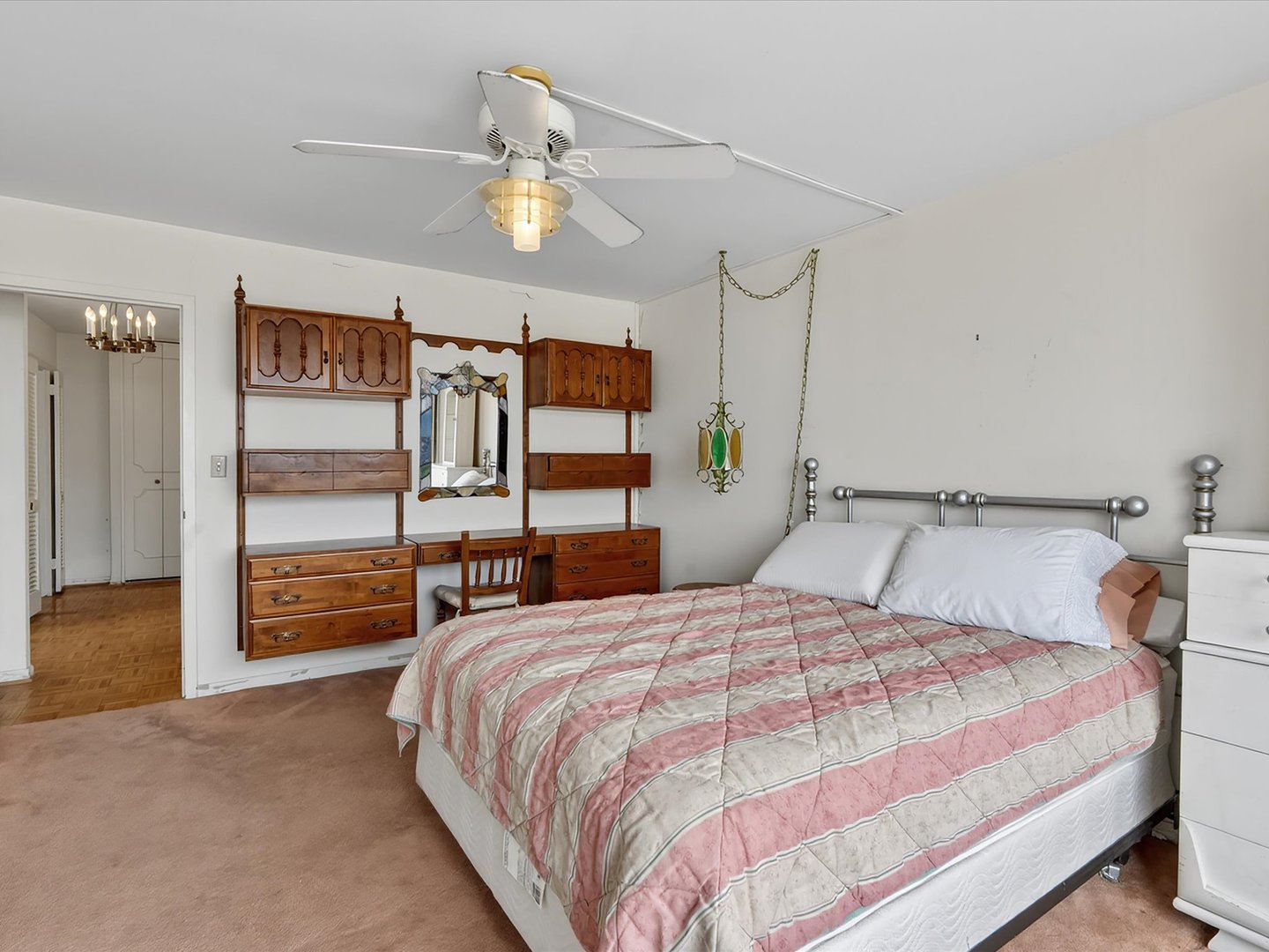 5455 North Sheridan Road, Unit 1915 Chicago, IL 60640 - Photo 32 of 64 Gallery Image 32