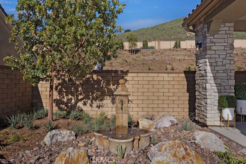 6540 Canyon Oaks Drive Simi Valley, CA 93063 - Photo 28 of 35