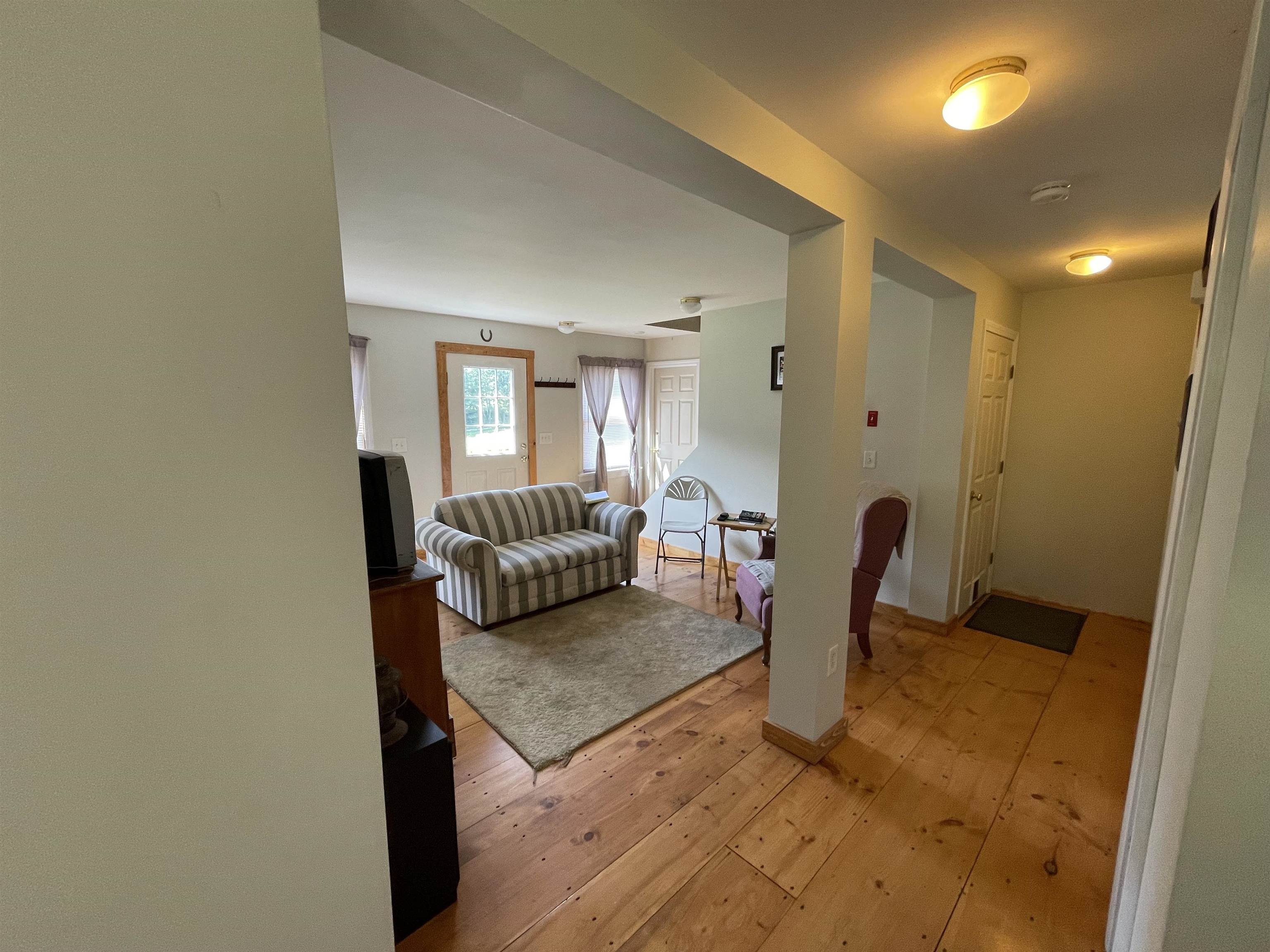 129 West Trottier Road Royalton, VT 05068 - Photo 11 of 25