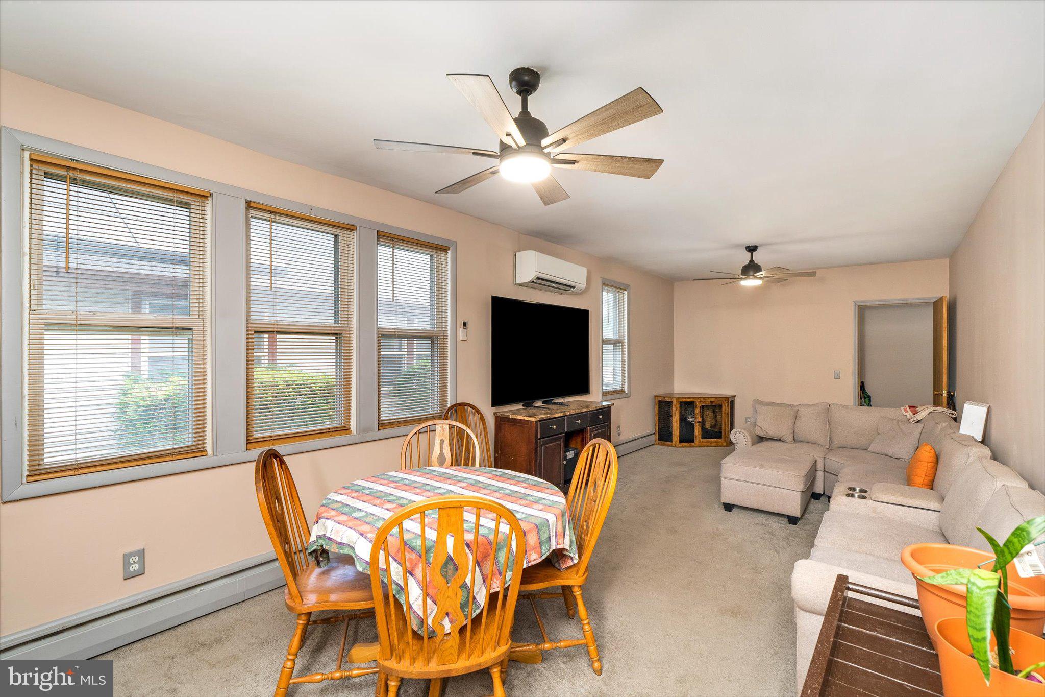 94 Reeger Avenue Hamilton, NJ 08610 - Photo 6 of 26