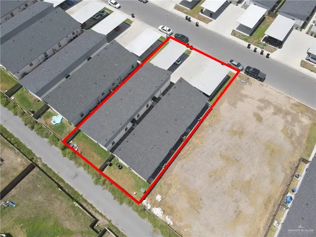 $1,300 | 1631 Playa Drive, Weslaco, TX 78596