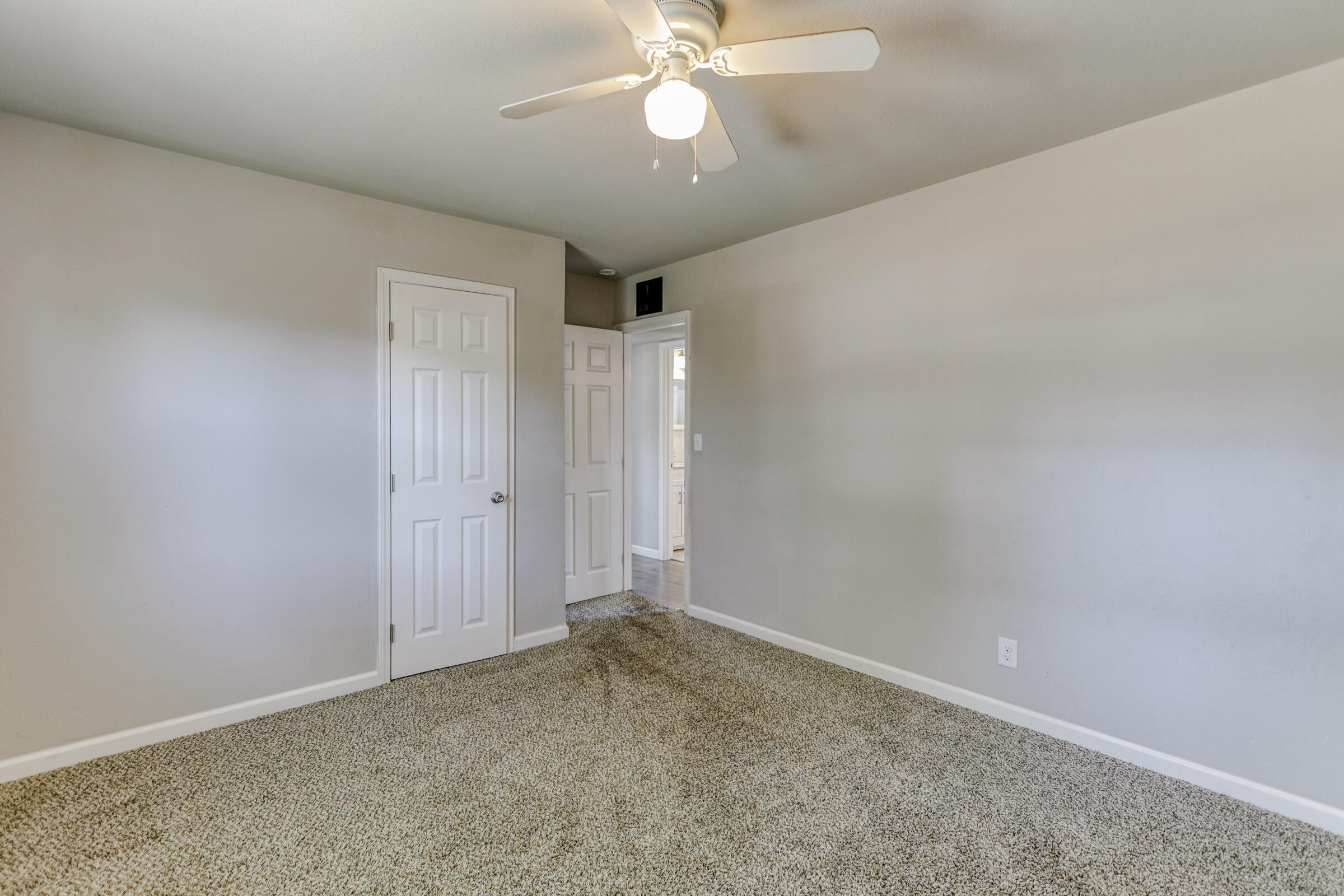 19291 Anna Road Anderson, CA 96007 - Photo 14 of 27 Bedroom 2 View 2