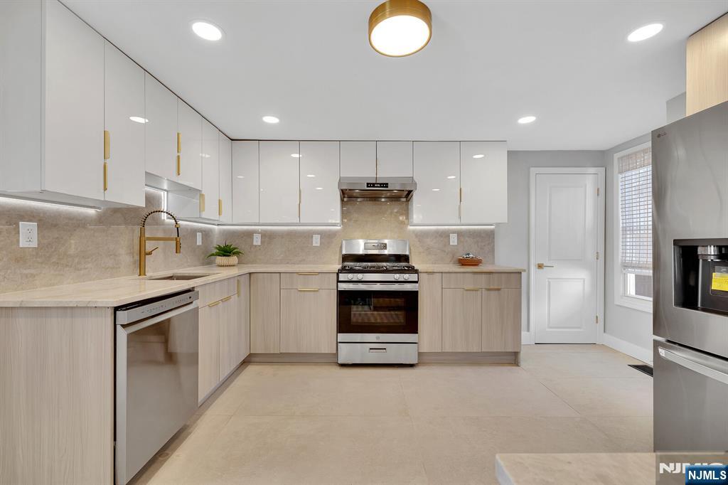 25 Riverview Avenue Rutherford, NJ 07070 - Photo 21 of 50
