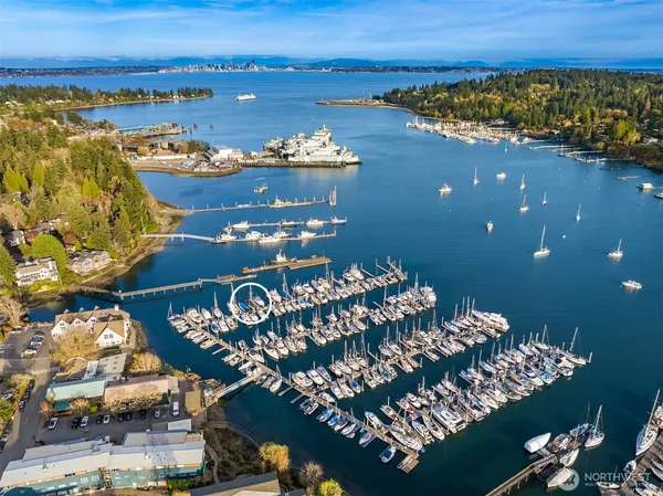 $260,000 | 141 Parfitt Way Southwest, Unit A15, Bainbridge Island, WA 98110