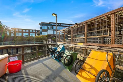 $260,000 | 141 Parfitt Way Southwest, Unit A15, Bainbridge Island, WA 98110