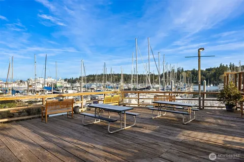 $260,000 | 141 Parfitt Way Southwest, Unit A15, Bainbridge Island, WA 98110