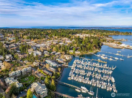 $260,000 | 141 Parfitt Way Southwest, Unit A15, Bainbridge Island, WA 98110