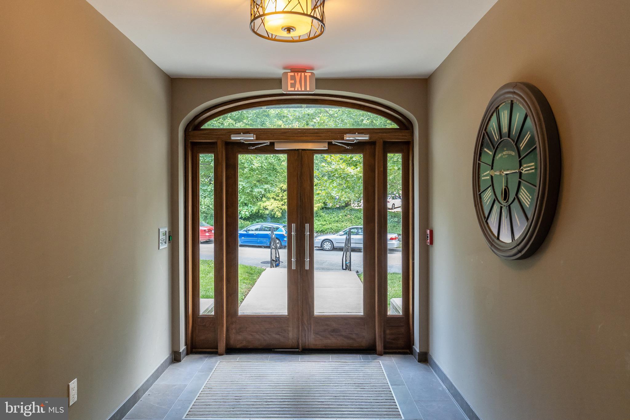 2926 Porter Street Northwest, Unit 302 Washington, DC 20008 - Photo 23 of 27