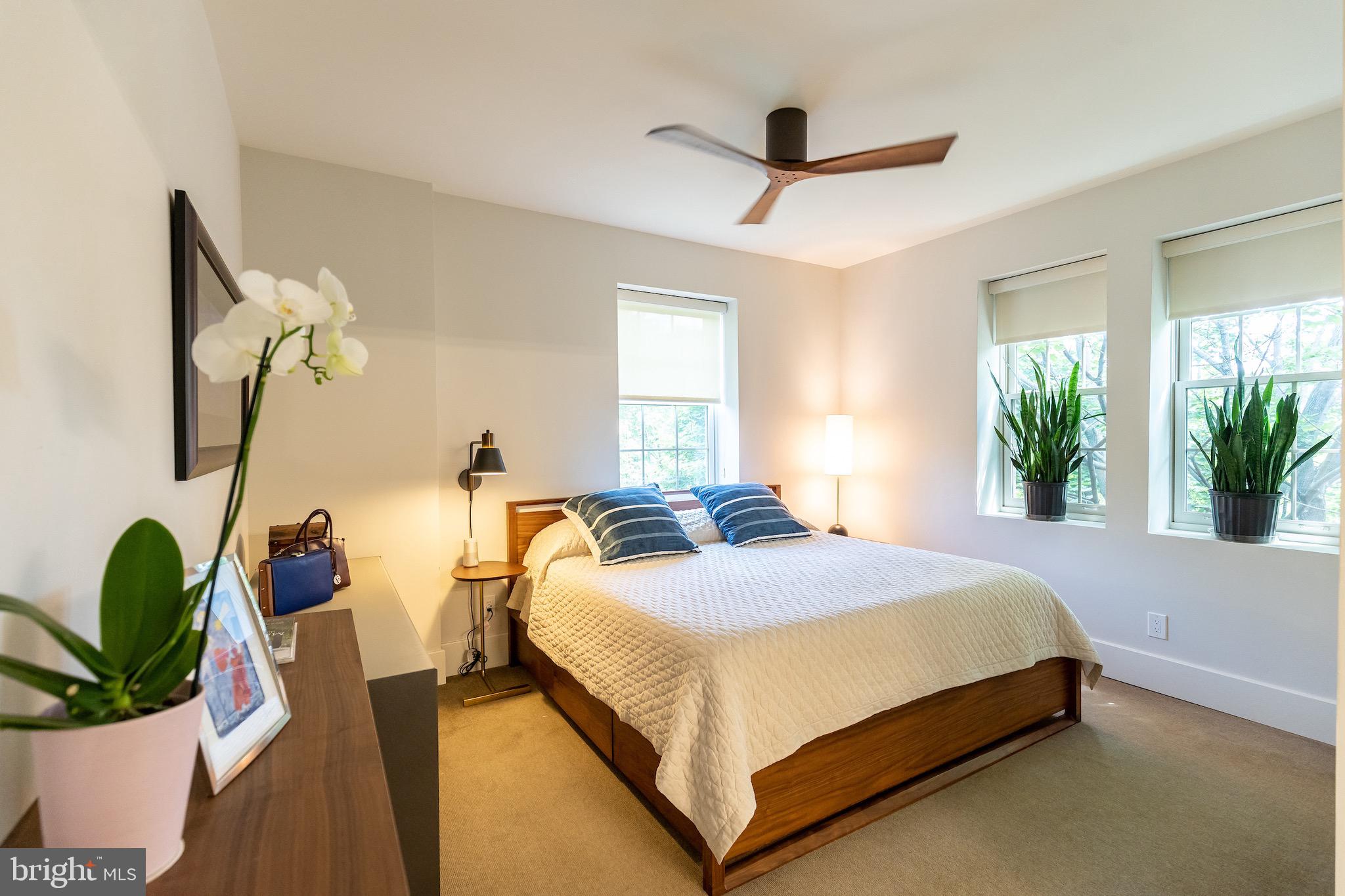 2926 Porter Street Northwest, Unit 302 Washington, DC 20008 - Photo 10 of 27
