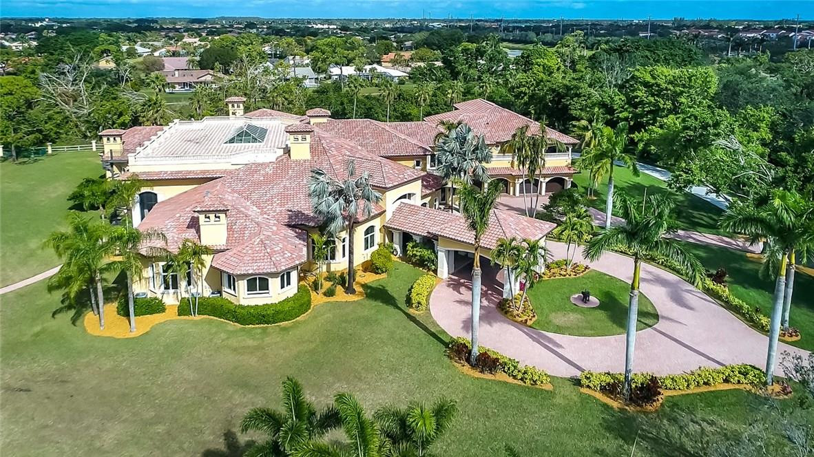 21573 El Bosque Way Boca Raton, FL 33428 - Photo 2 of 45 Photo 2