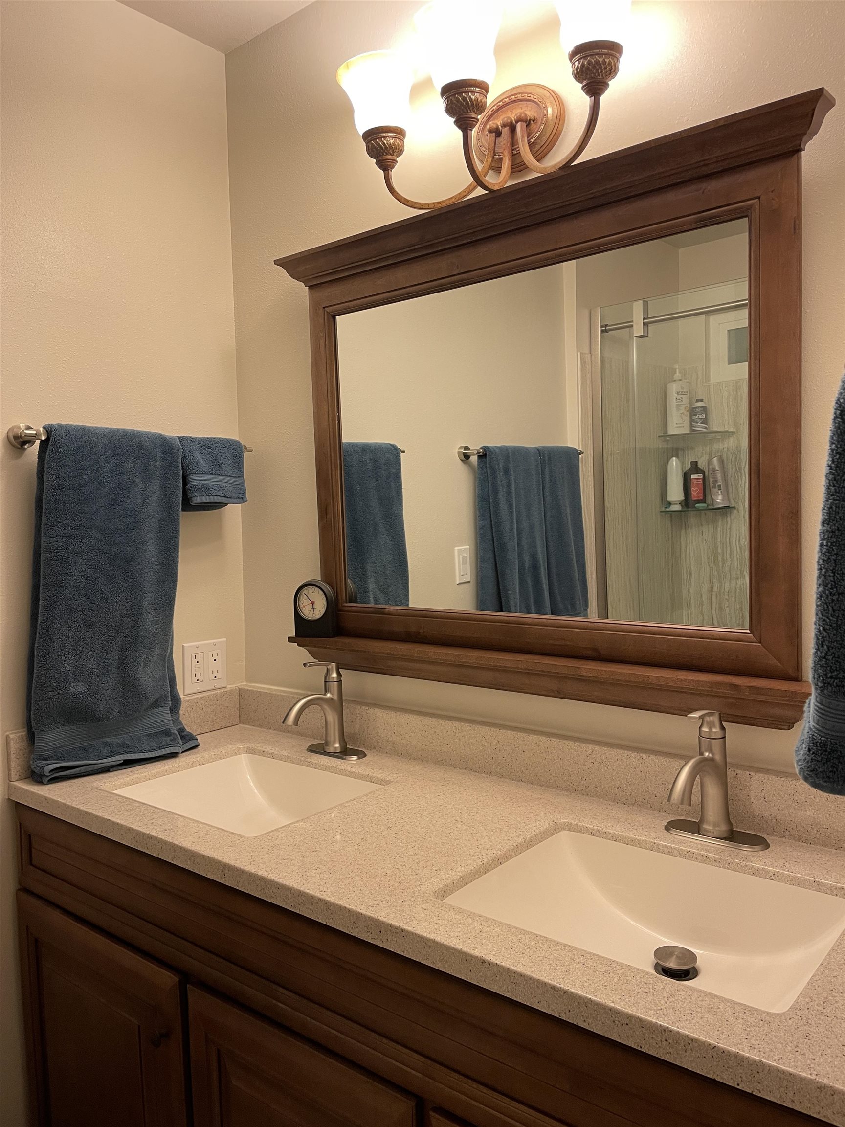10570 Golden Pine Road Truckee, CA 96161 - Photo 5 of 13 Gallery Image 5